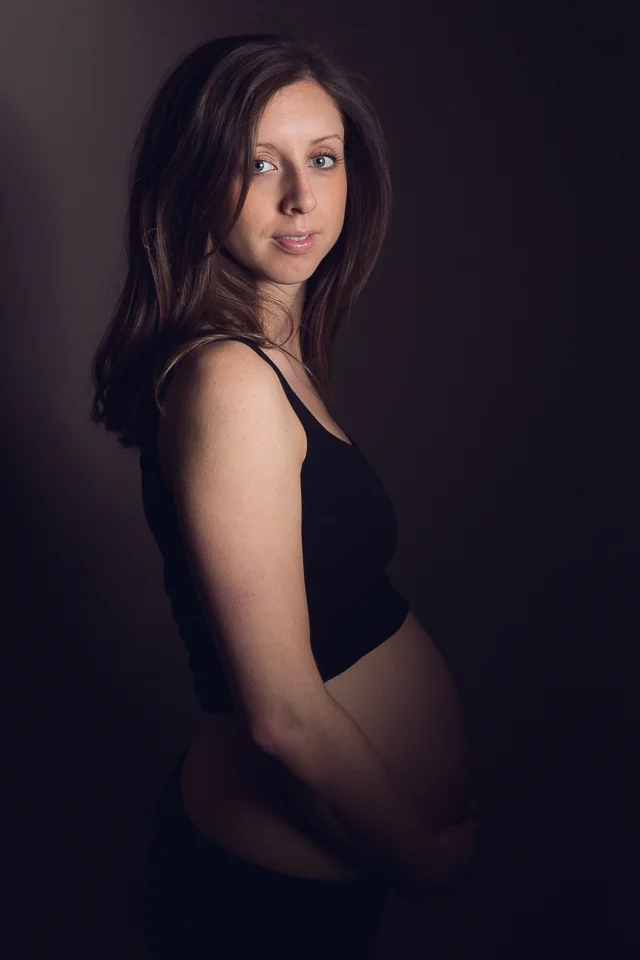 Heather blog RI maternity photographer 9.jpg