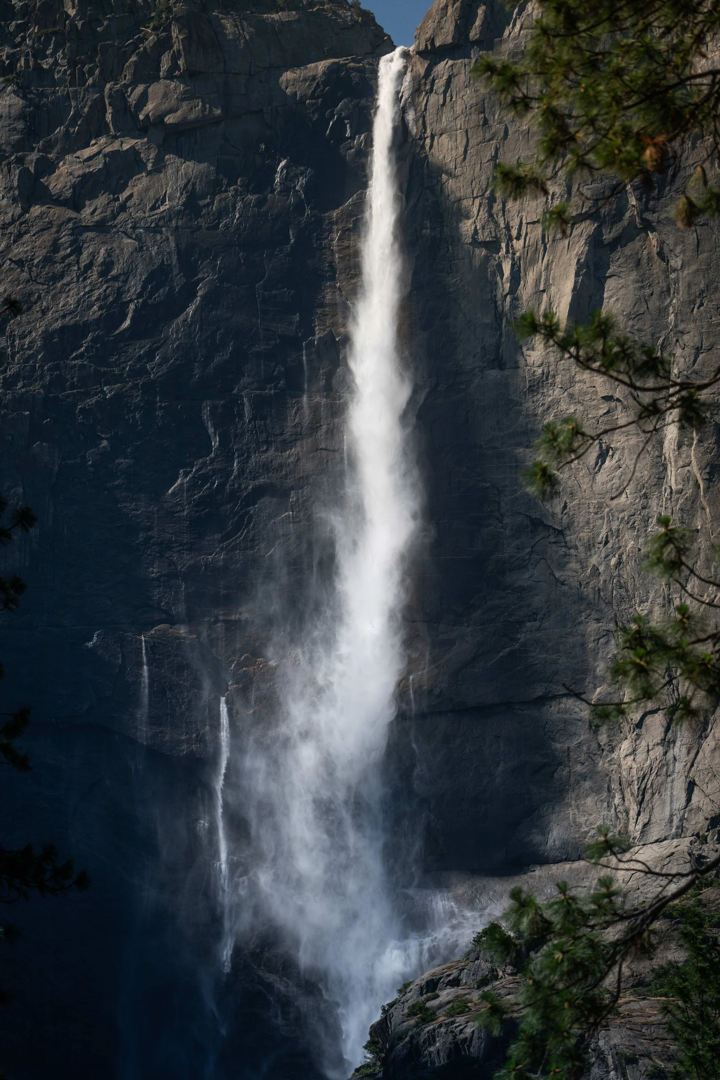 Upper Yosemite Falls.jpeg