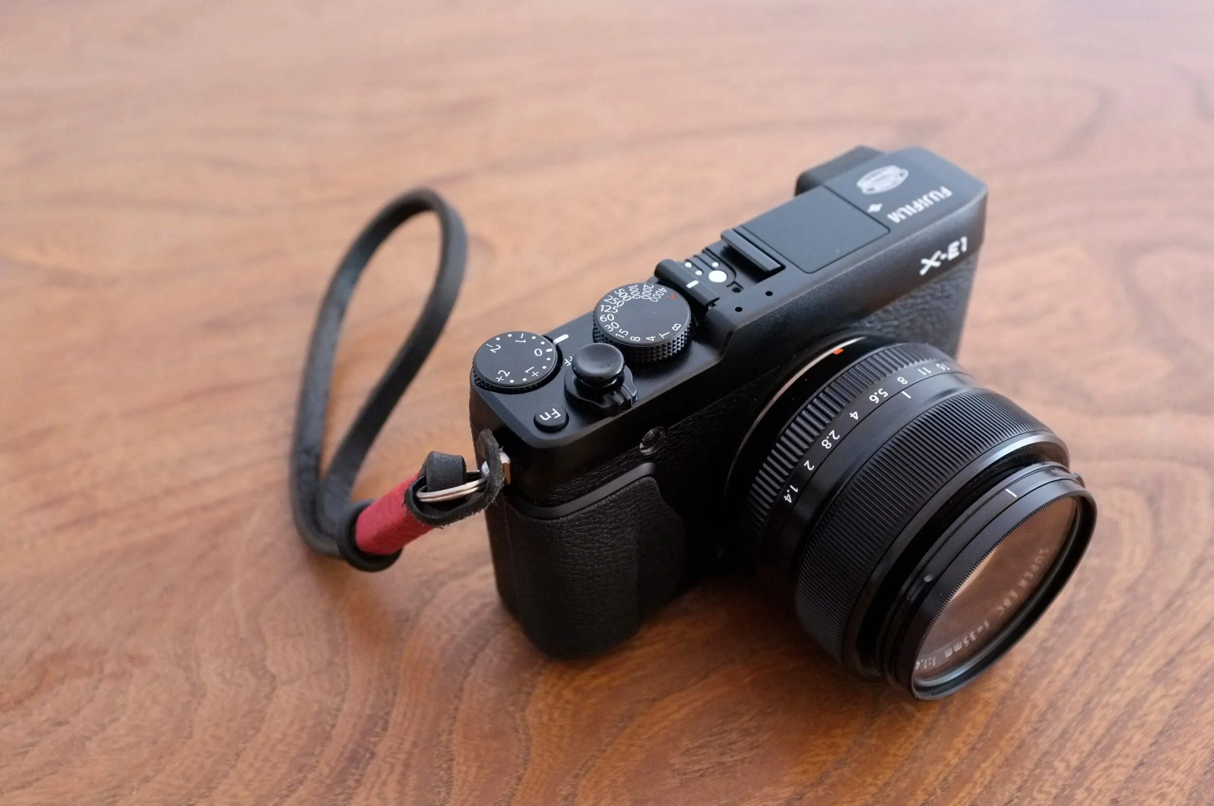 x-e1-1.jpg