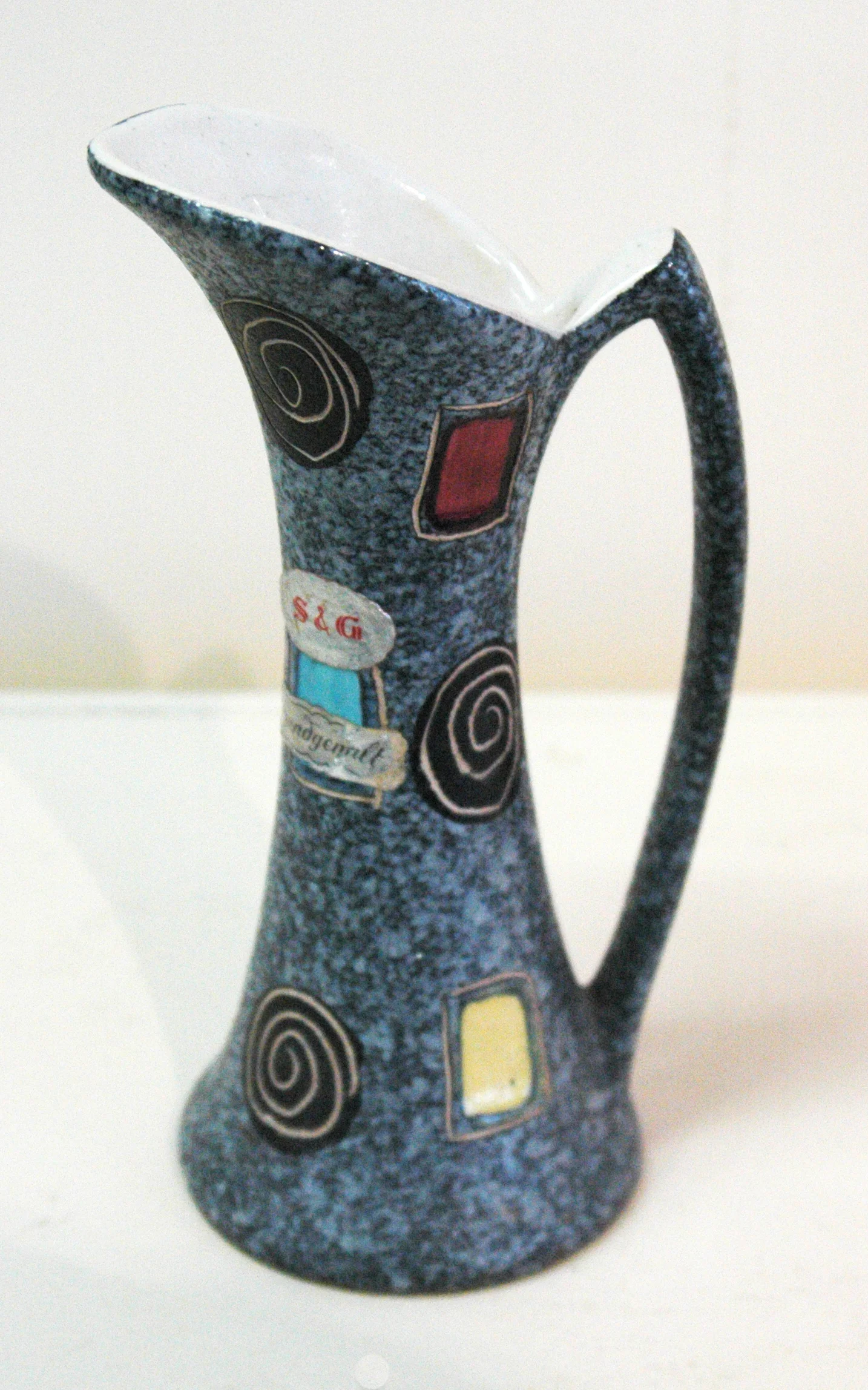 S & G jug.jpg