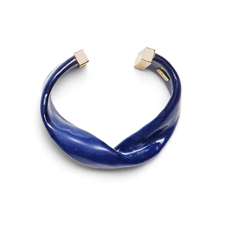Cameron-Blue2.jpg