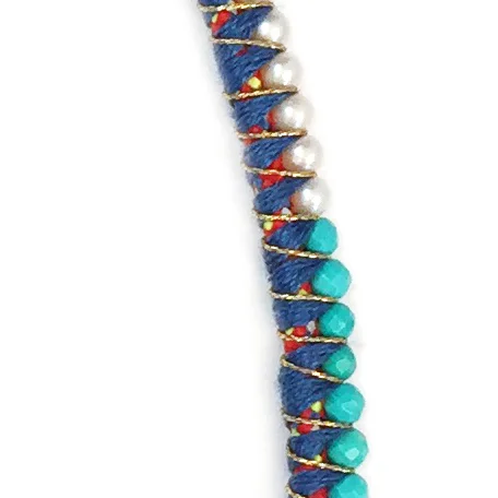 Genni-Necklace-detail.jpg