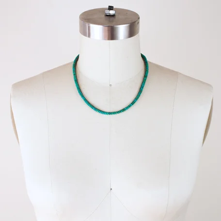 Areca-Necklace-man.jpg