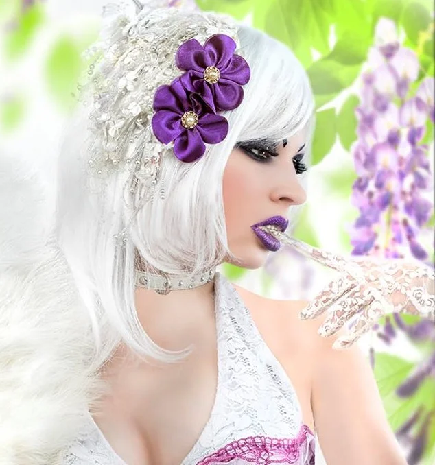Model: Dee Dee Zeta 
