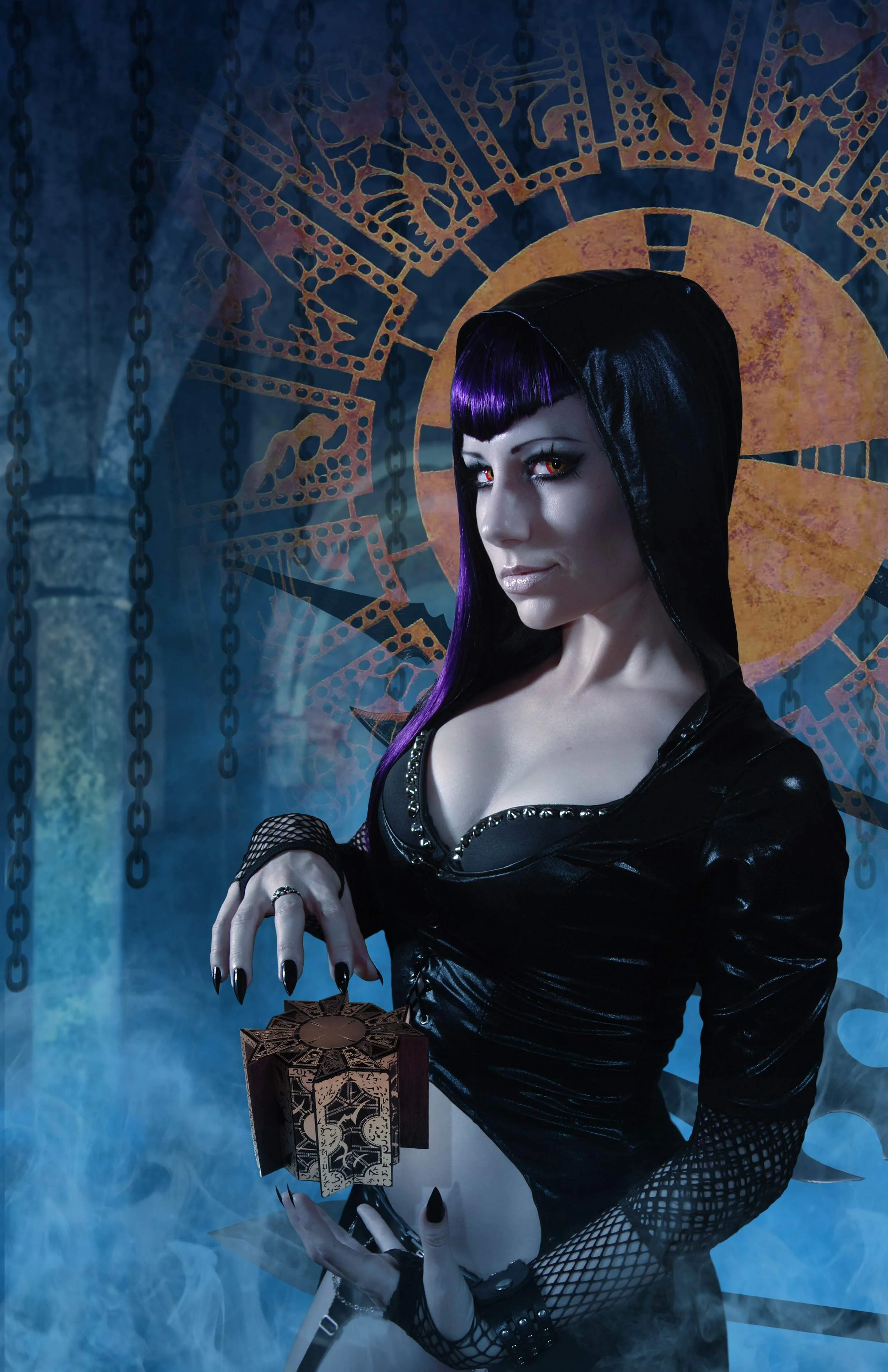 Model: Hethe Nox, Photo: Michael Dark