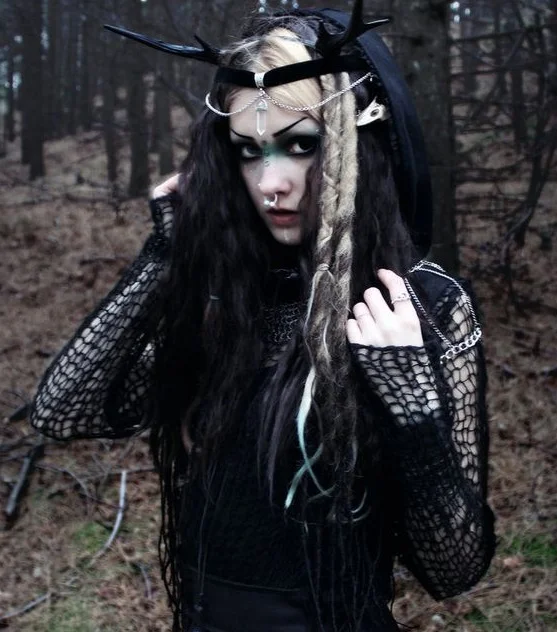 Model: Psychara | DeviantART