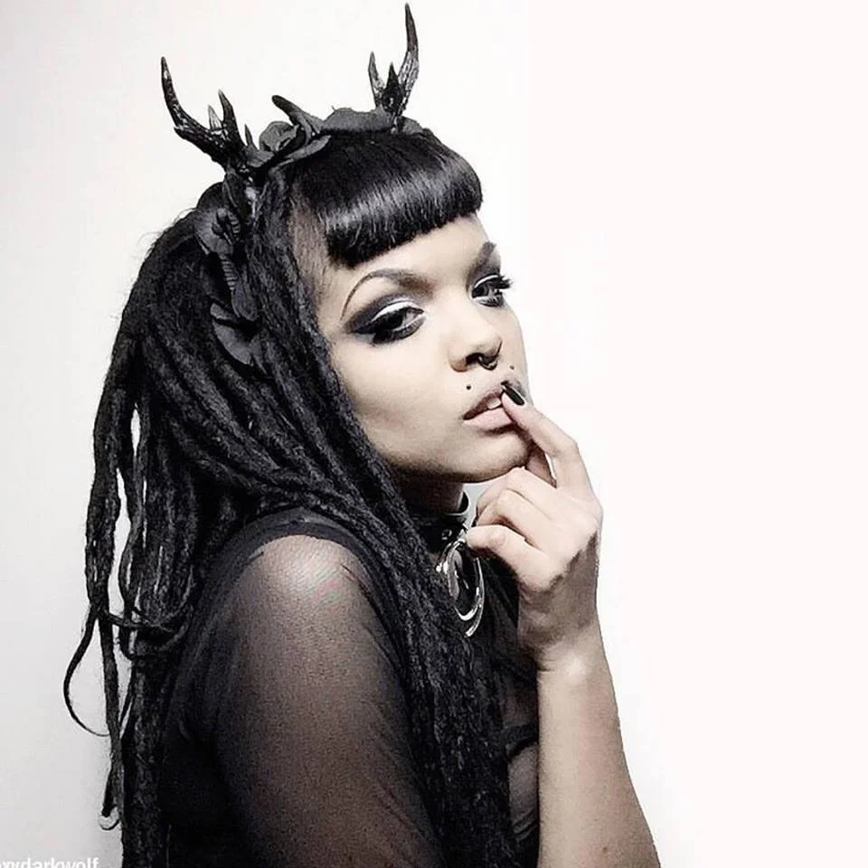 Model: Jaxydarkwolf - https://www.instagram.com/jaxydarkwolf/