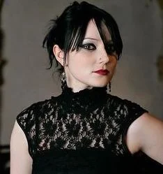 Katha Mia of Mono Inc.