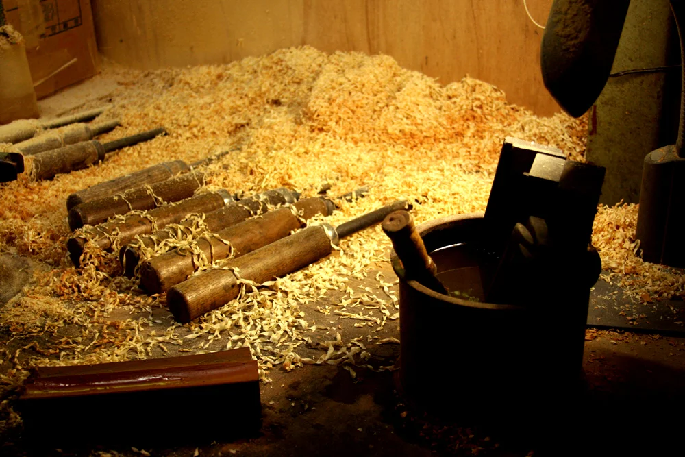 Gato_woodshop2.jpg