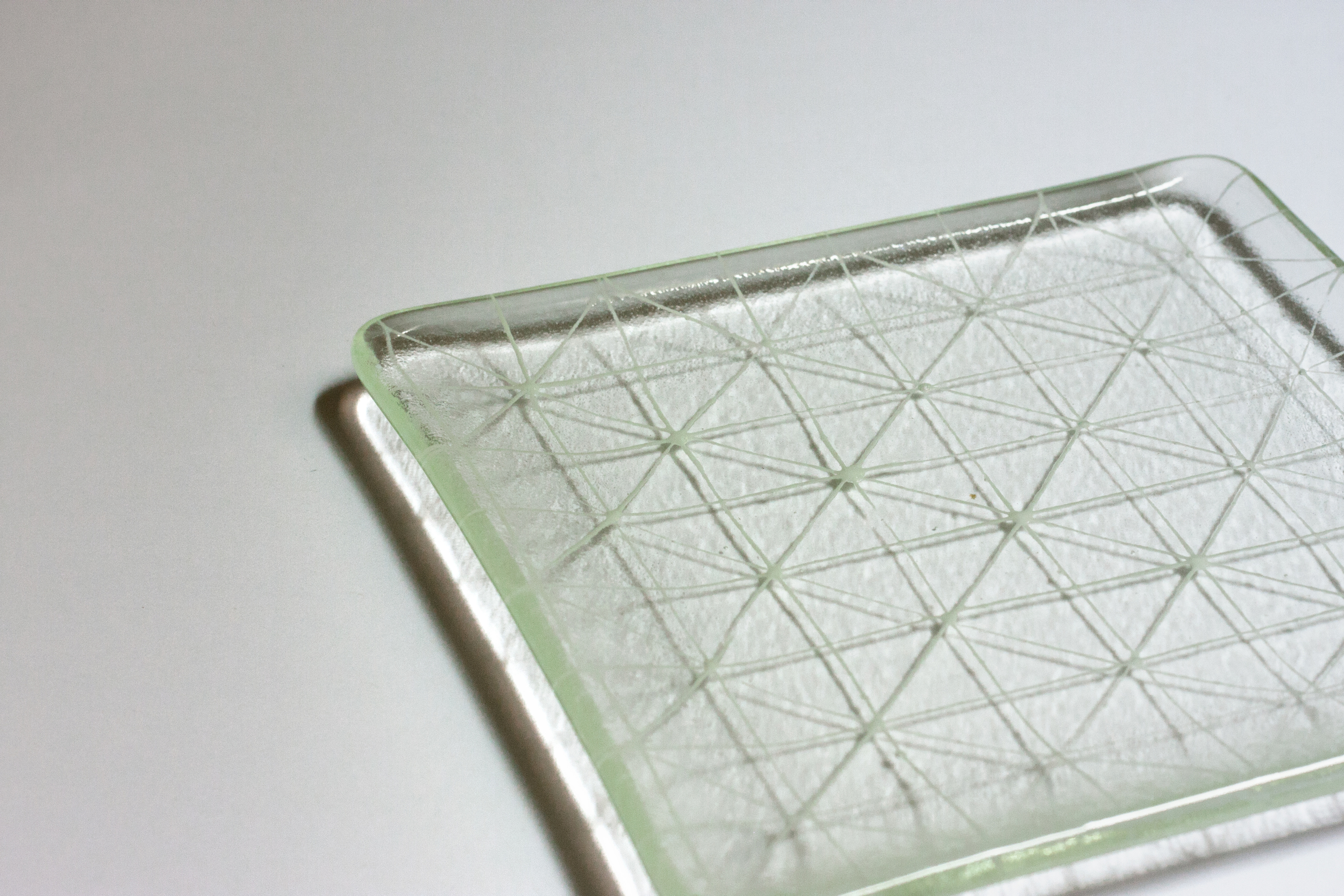 Small Asanoha Square Plate by Saburo