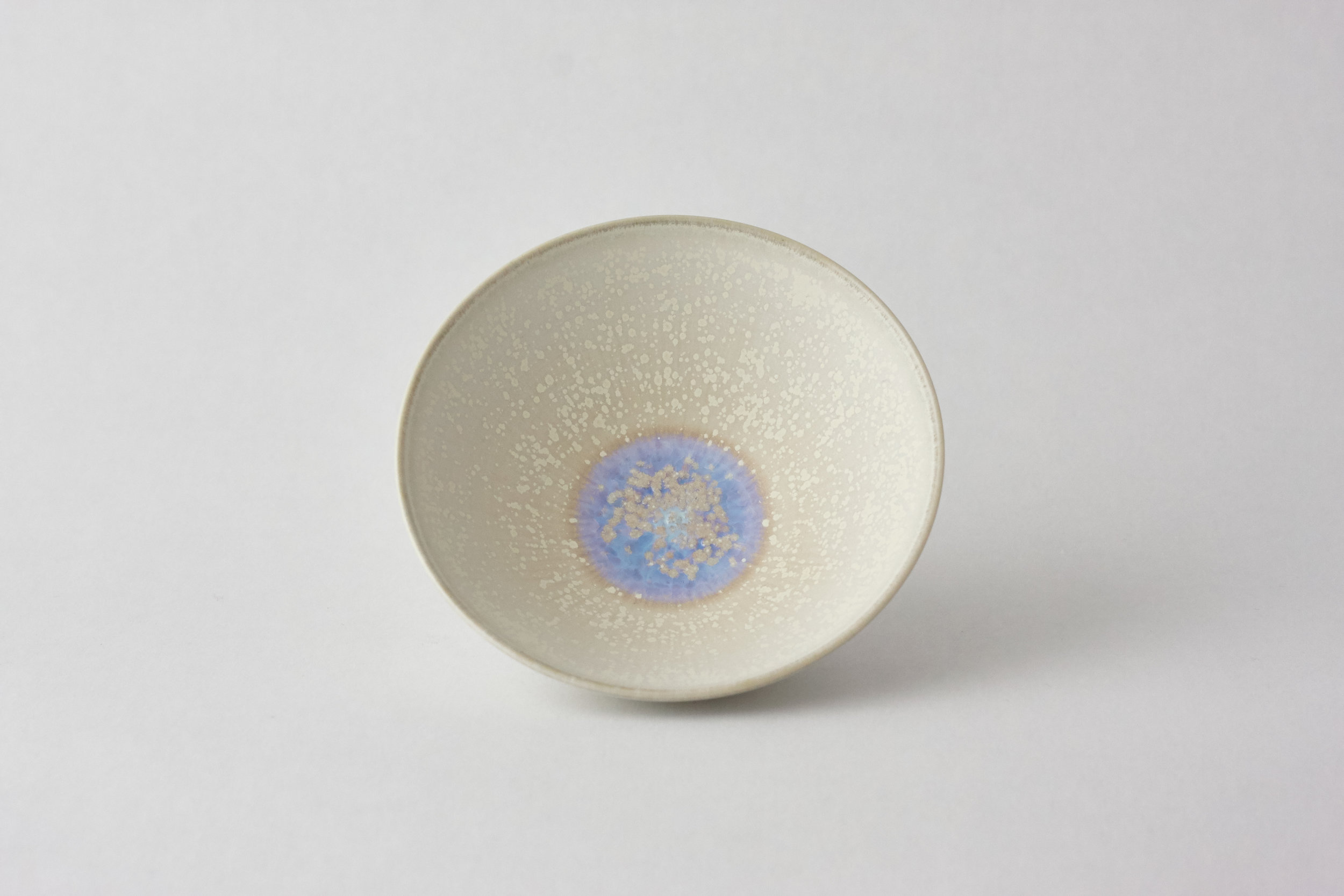 Sake Cup (Blue) by Masako Niimi