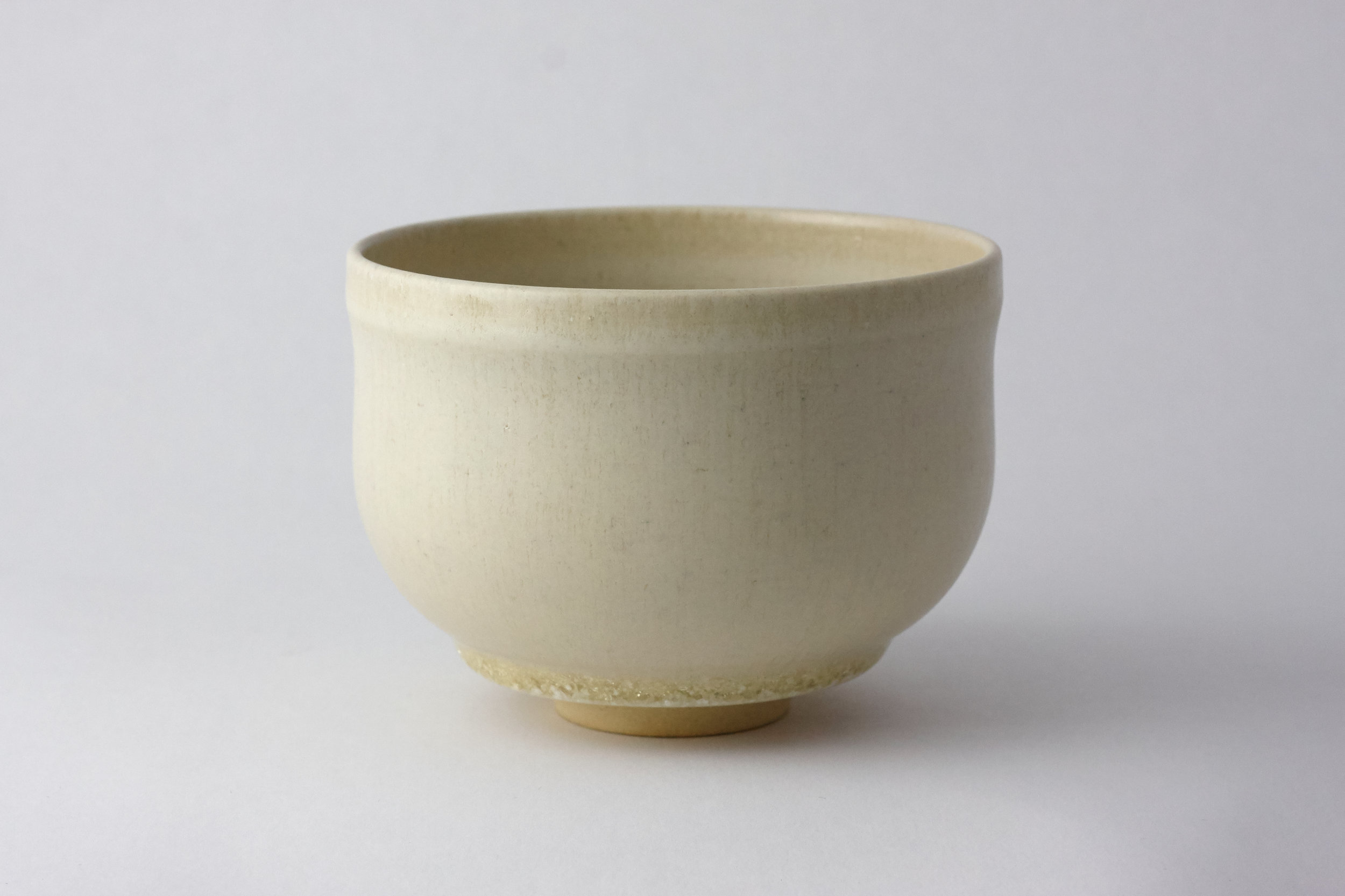 Tea Bowl (Beige) by Masako Niimi