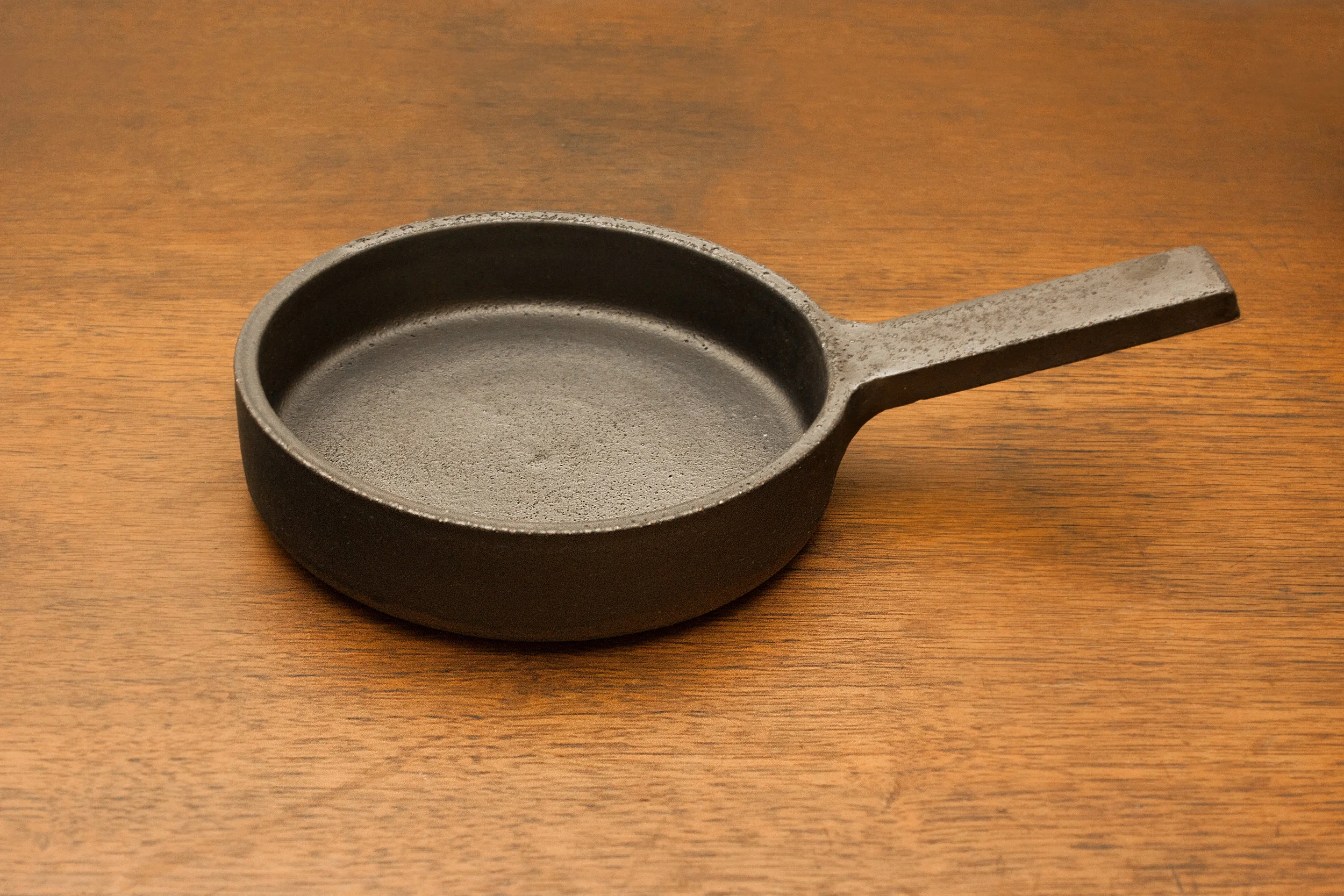 Kodo Kiyooka Ceramic Frying PanKodo Kiyooka Ceramic Frying Pan (M)