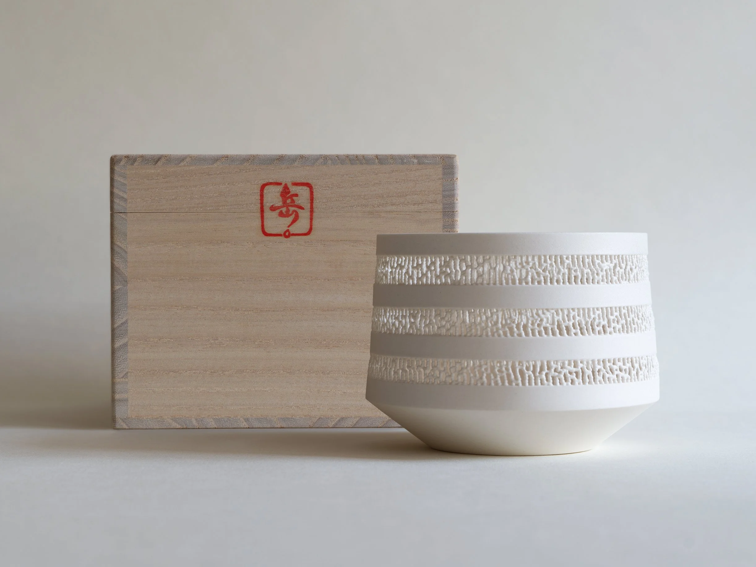 TA02_Takefumi-Aoki_Product_Box.jpg