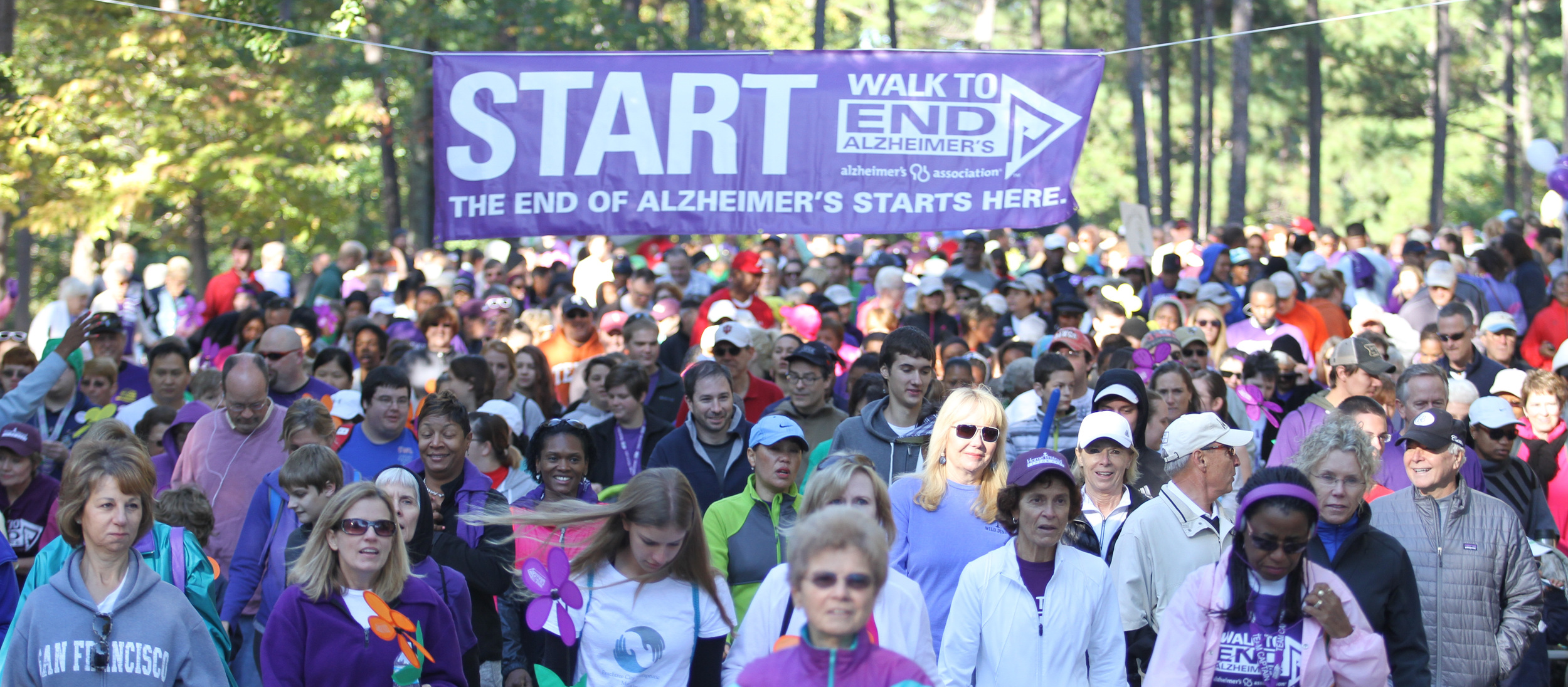 Aproximtley 1000 walkers at the start of the Walk To End Alzheimer's in Peachtree City, GA