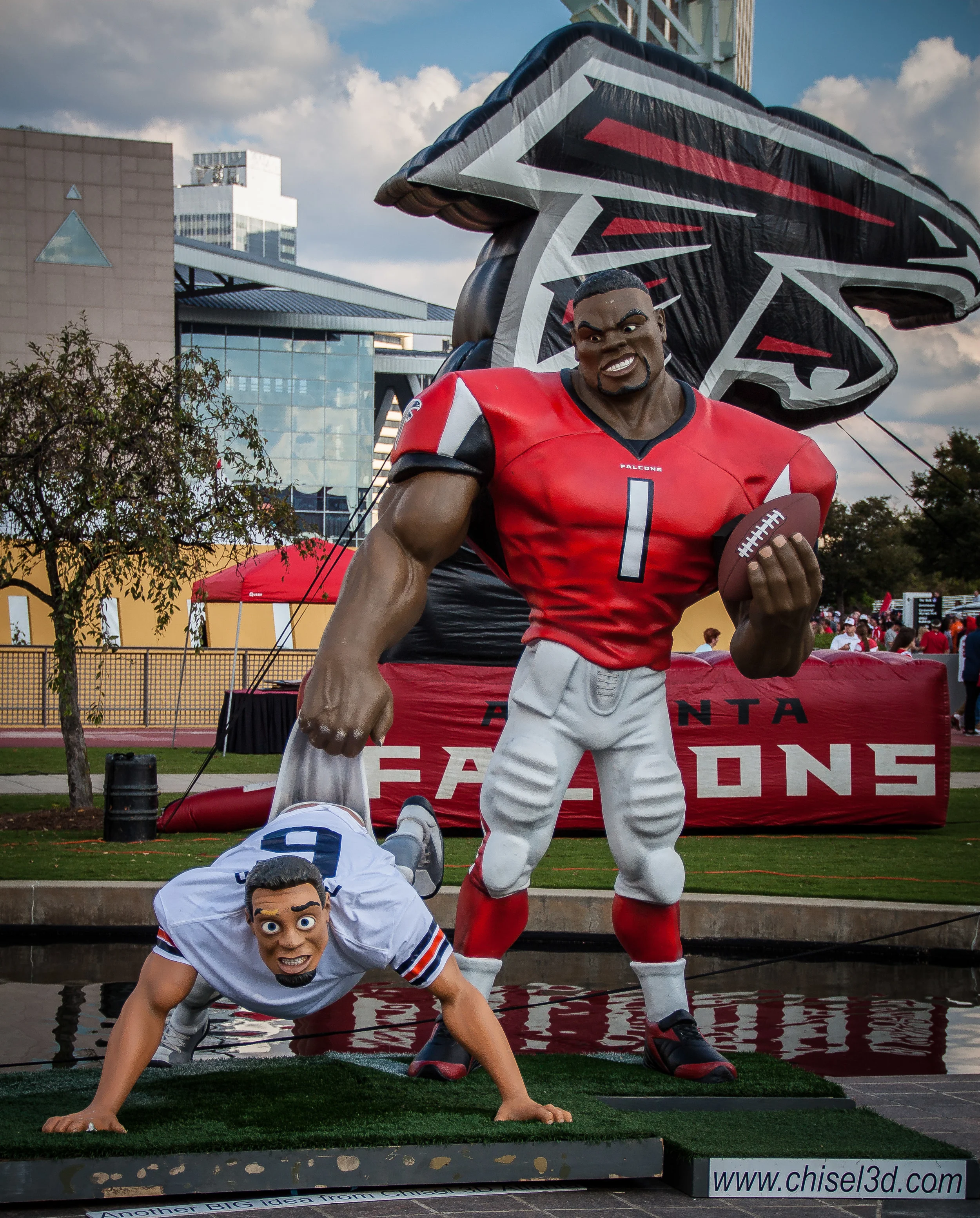 Ran across this statue outside of the Georgia Dome before the start of the Bears vs Falcons Game. Maybe the Bears gave the real wedgie with a 27-13 win. 