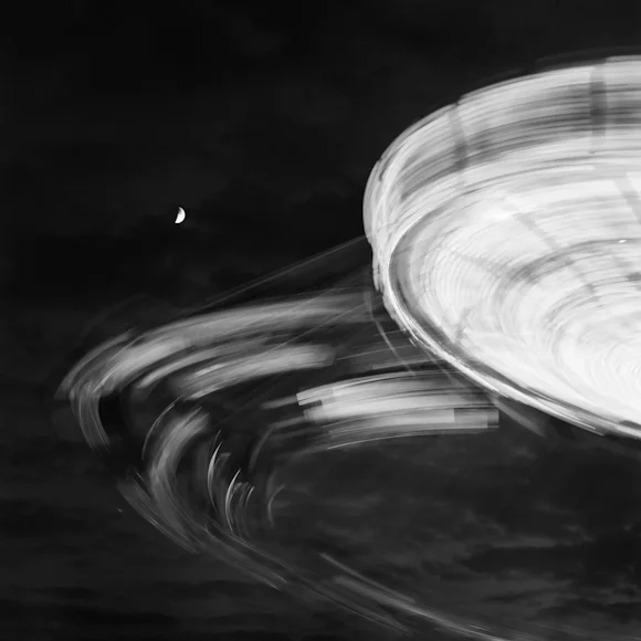 Spinning Round 2 web.jpg