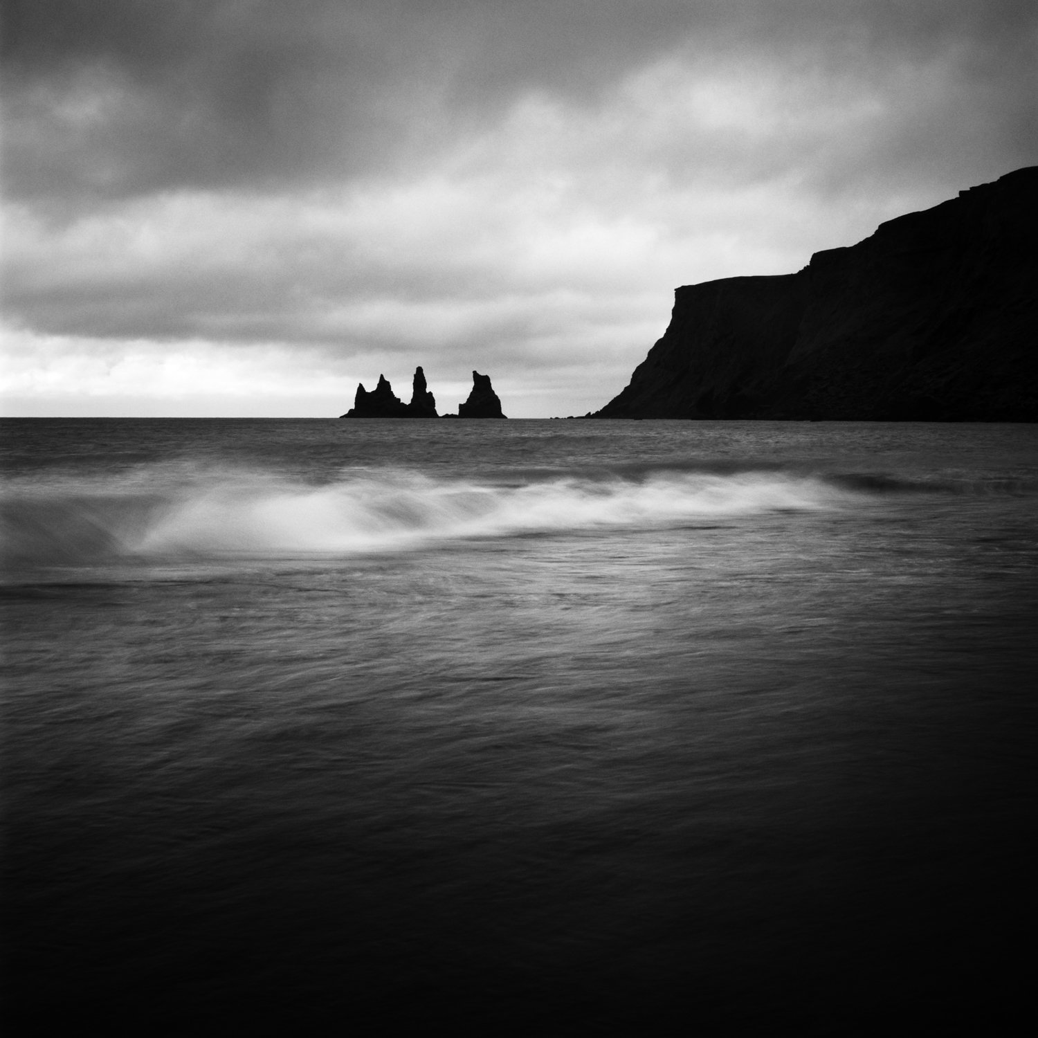 Reynisdrangar 7.jpg