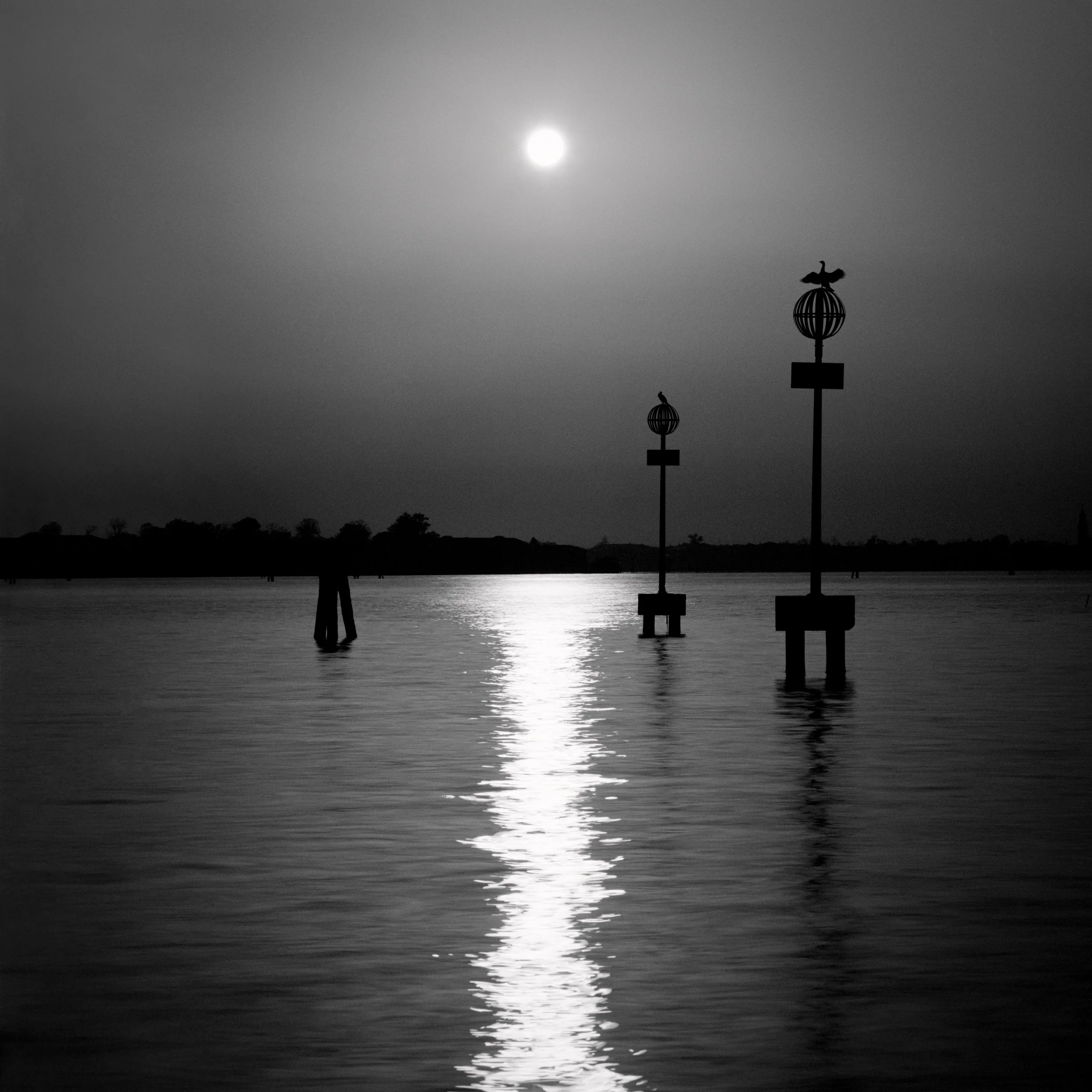 V02-02-sepia.jpg