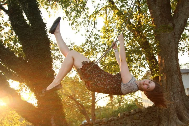 Noel_On_Swing.jpg