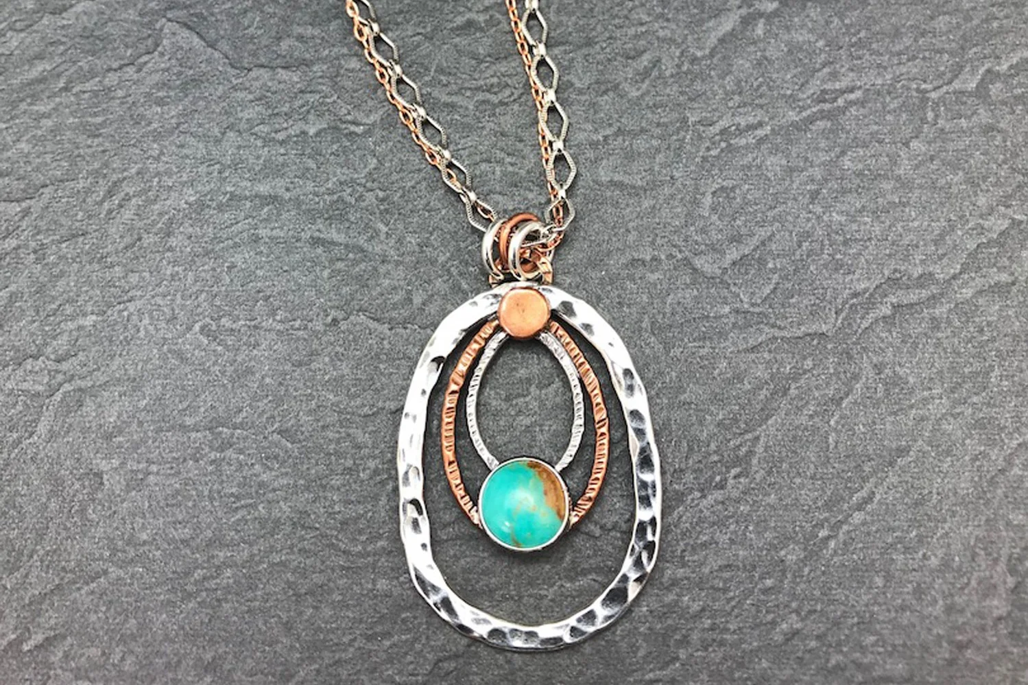 Elipse-Custom-Necklace-Jewelry.jpg