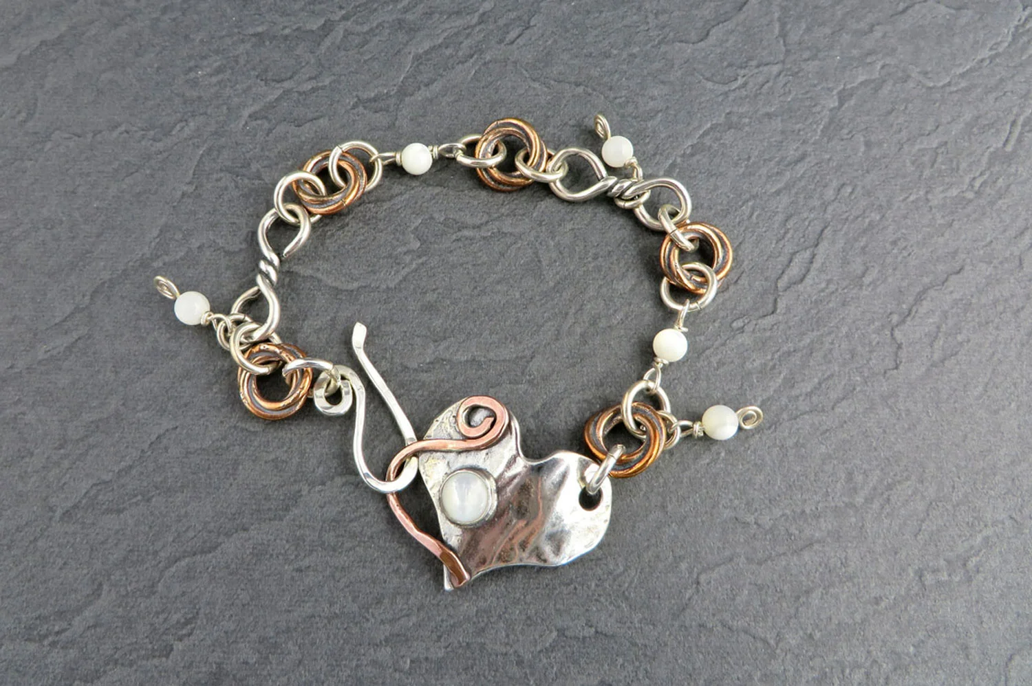 Hearts-aGlow-Bracelet-Custom-Jewelry-5.jpg