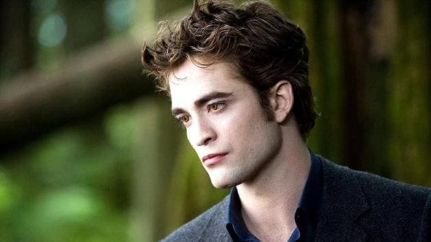 Robert Pattinson Explains How He Tried to Be Himself While Fans of