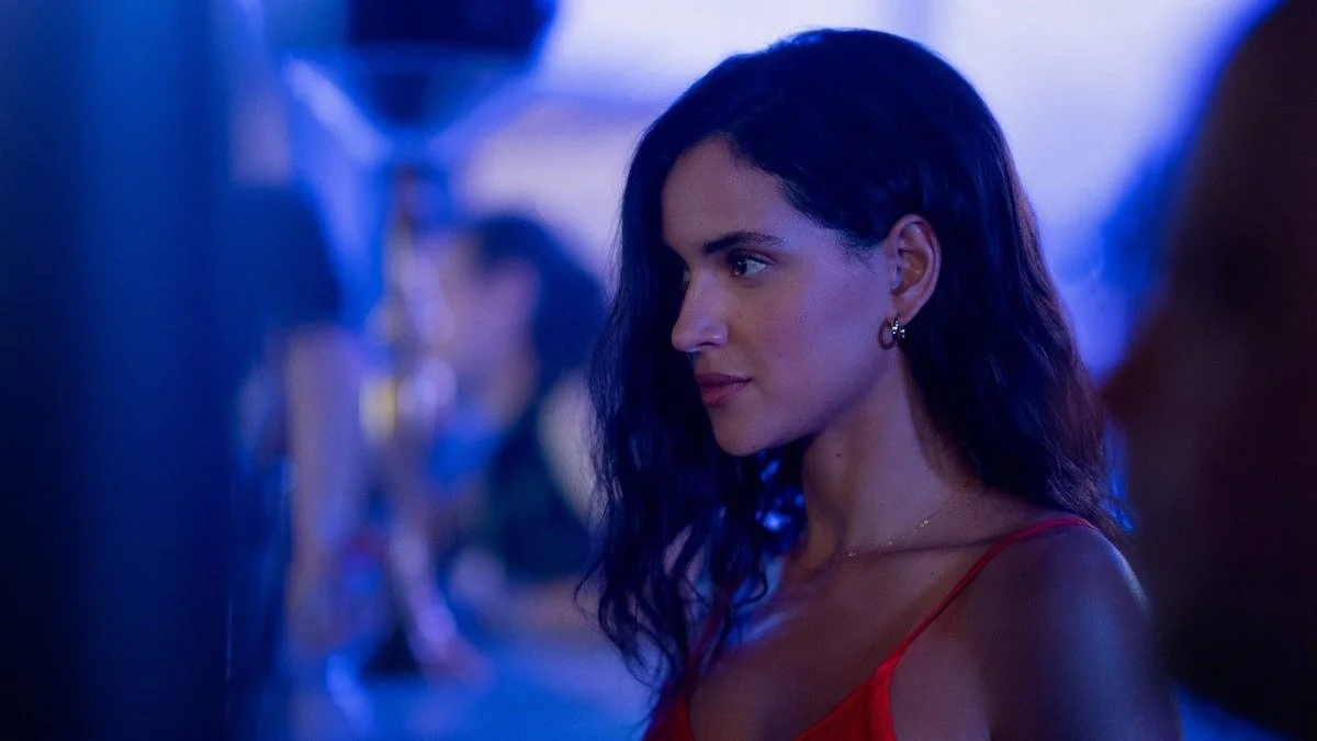 Adria Arjona signs to take on the main role alongside Michael B. Jordan in the remake of Thomas Crown’s deal