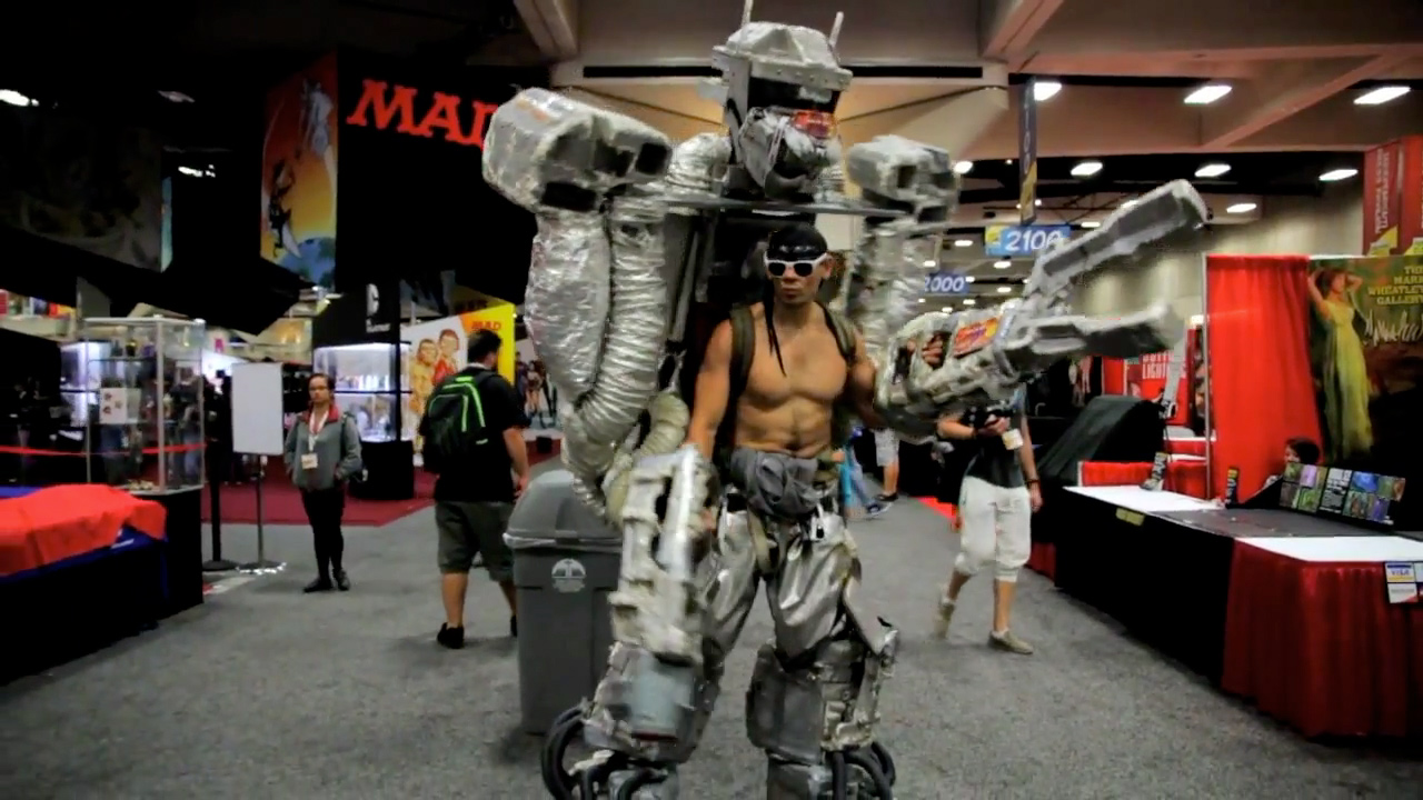 san-diego-comic-con-cosplay-video-i-want-to-be-a-superhero-9.jpg