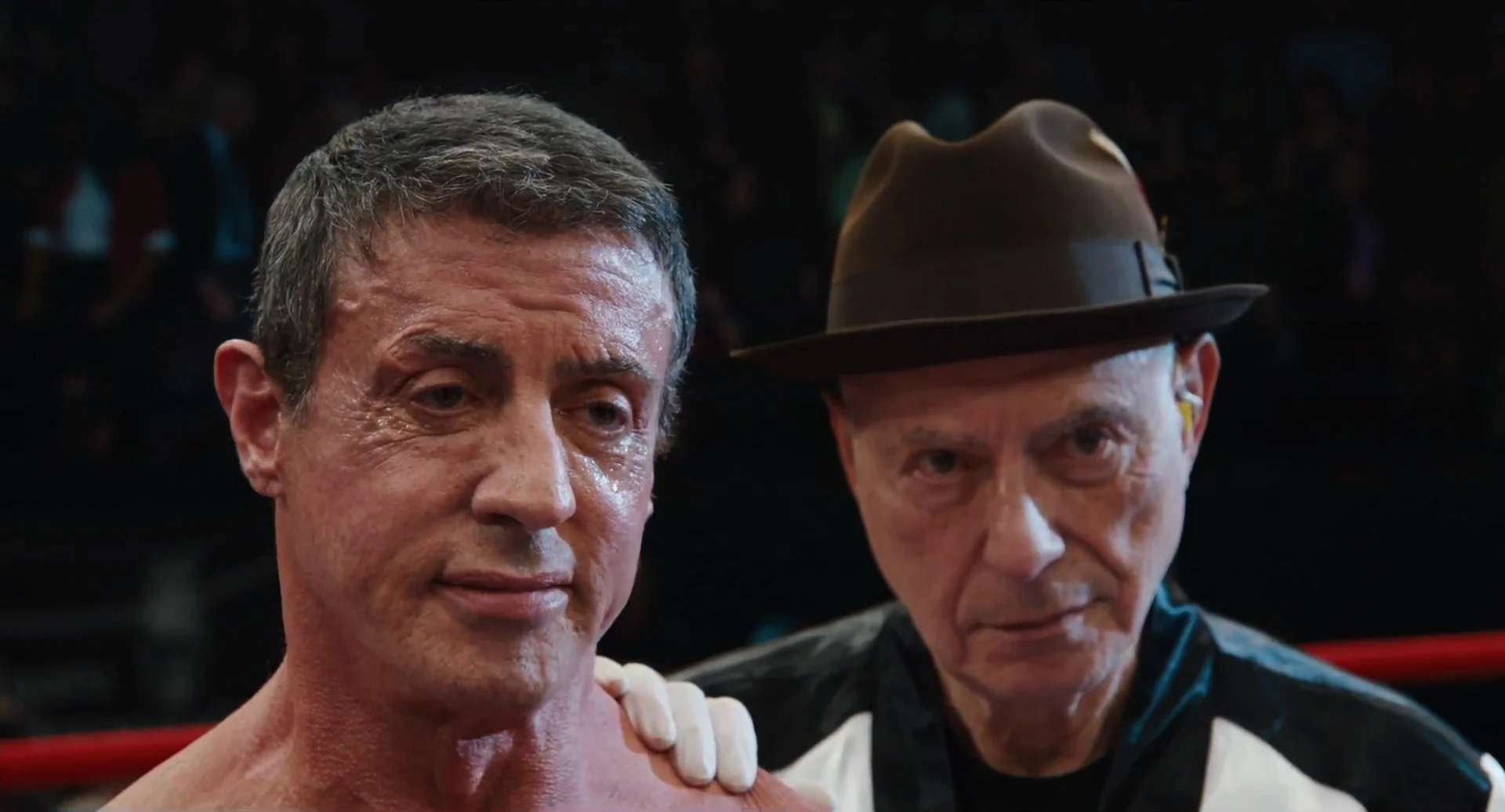 stallone-and-de-niro-prepare-to-fight-in-grudge-match-trailer-15.jpg