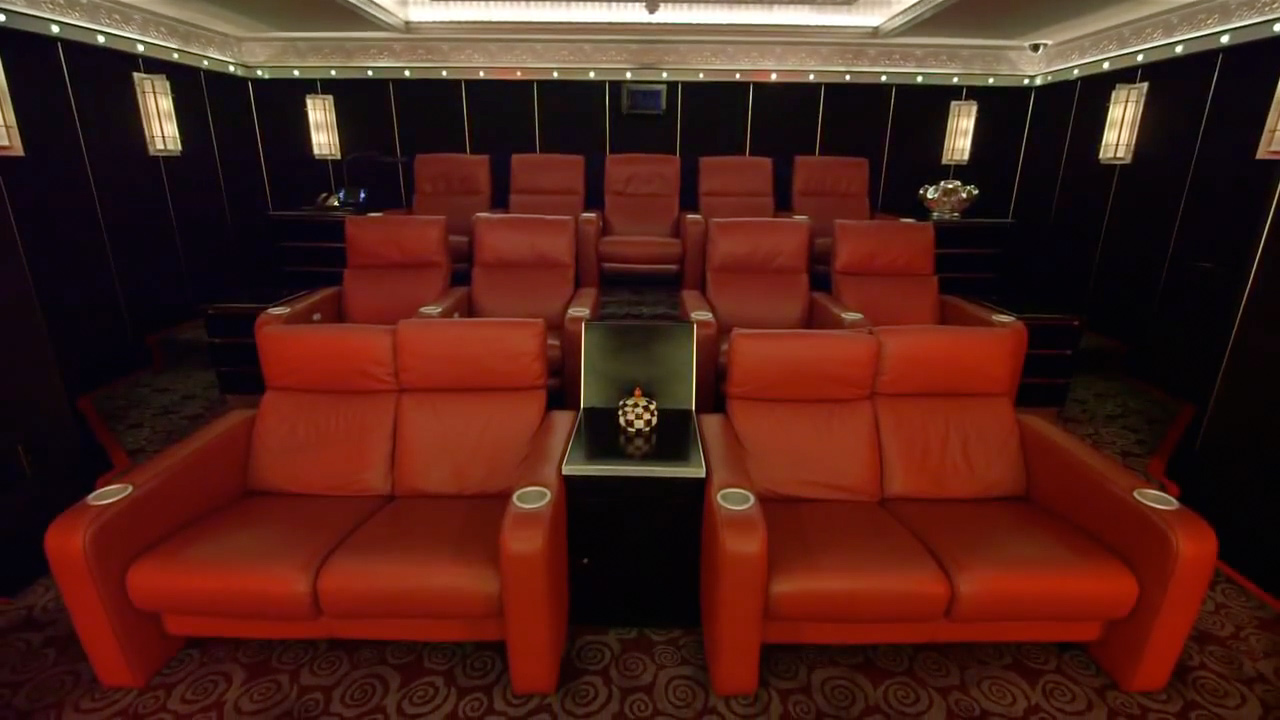 check-out-this-custom-made-million-dollar-home-theater-7.jpg