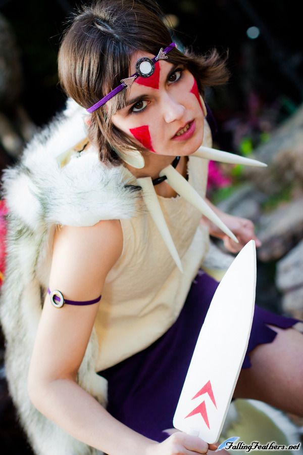 lovelyyorange is San / Princess Mononoke | Photo by fallingfeathers