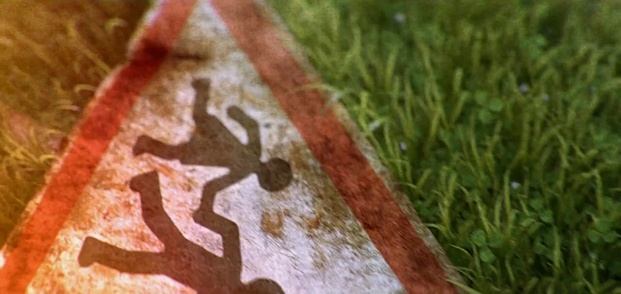 little-monsters-hang-around-in-this-beautiful-and-haunting-short-1.jpg