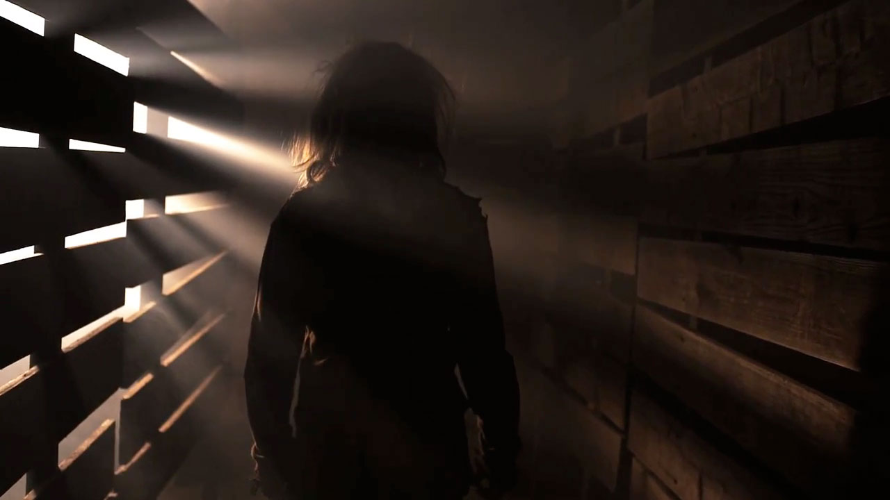 great-concept-trailer-for-a-texas-chainsaw-massacre-prequel-7.jpg