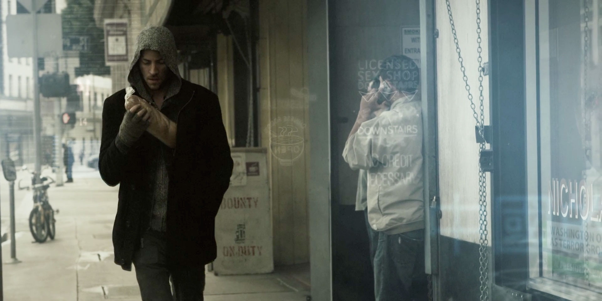 seriously-cool-sci-fi-short-film-lunar-4.jpg