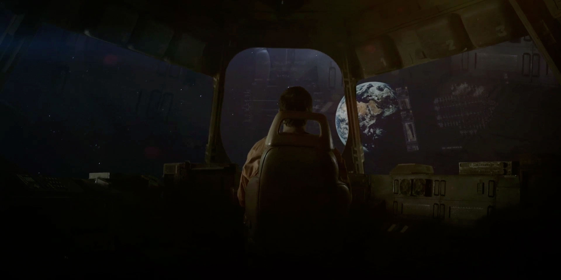 seriously-cool-sci-fi-short-film-lunar-13.jpg