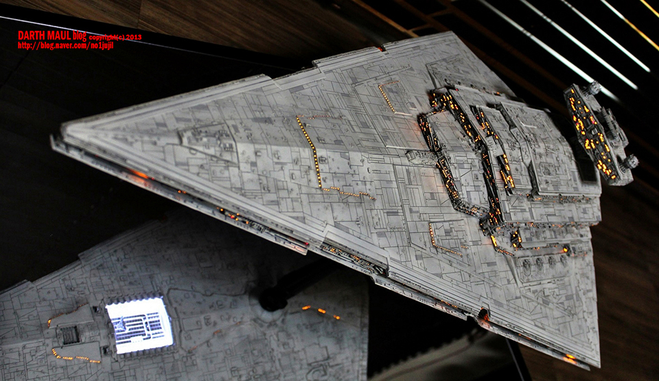 star-wars-imperial-star-destroyer-model-by-choi-jin-hae.jpg