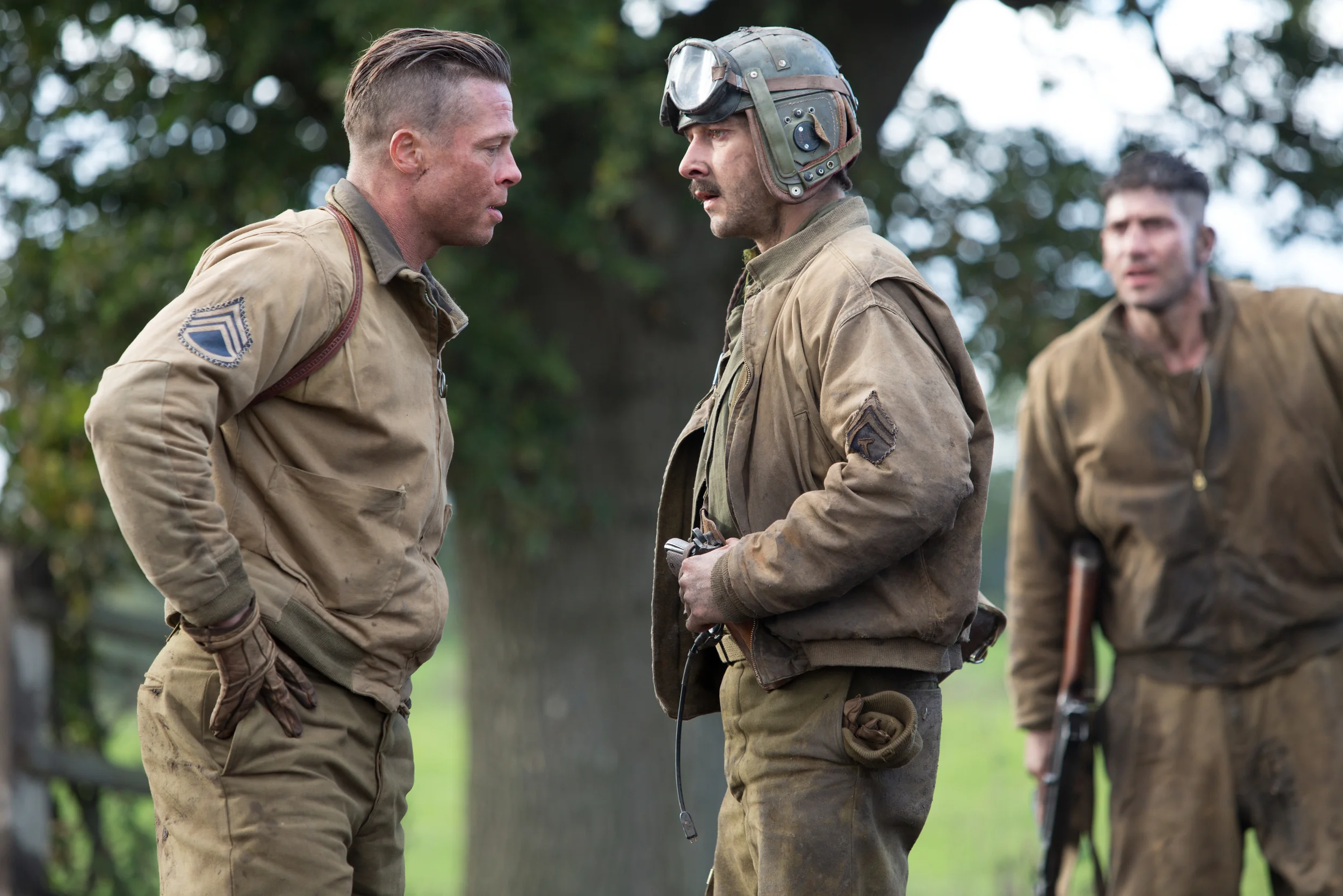 fury-brad-pitt-shia-labeouf1.jpg