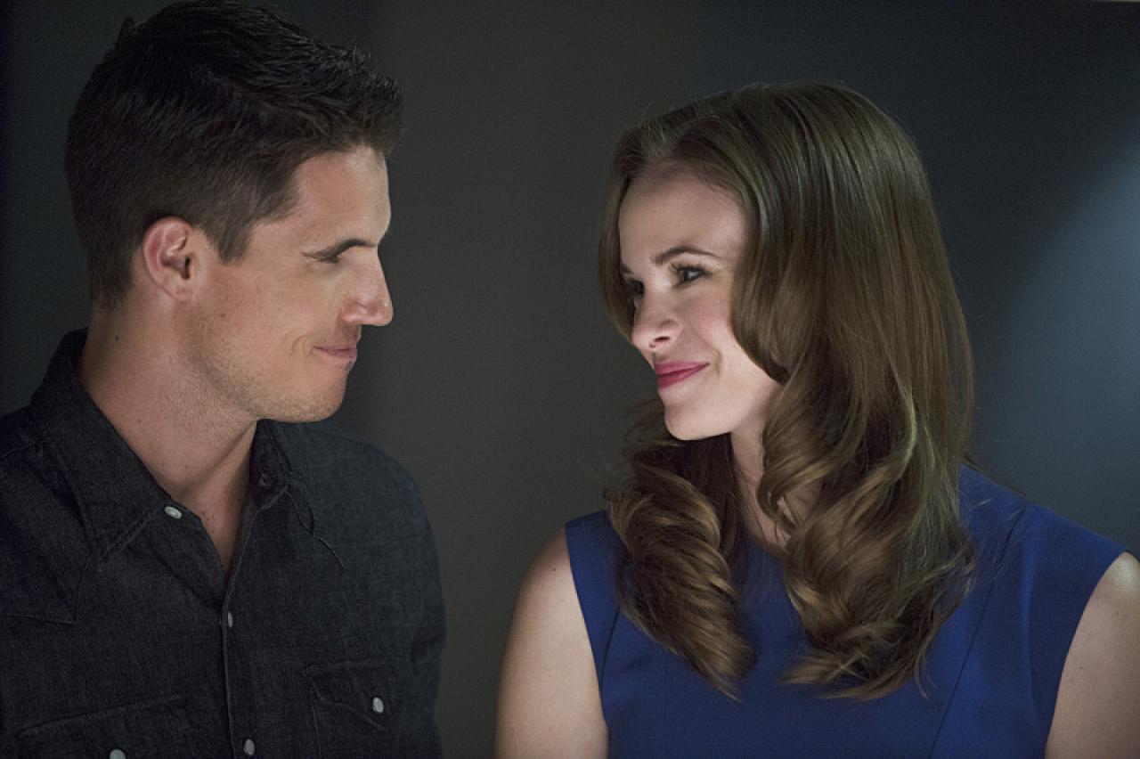 hr_The_Flash_1x03_Things_You_Cant_Outrun_3.jpg
