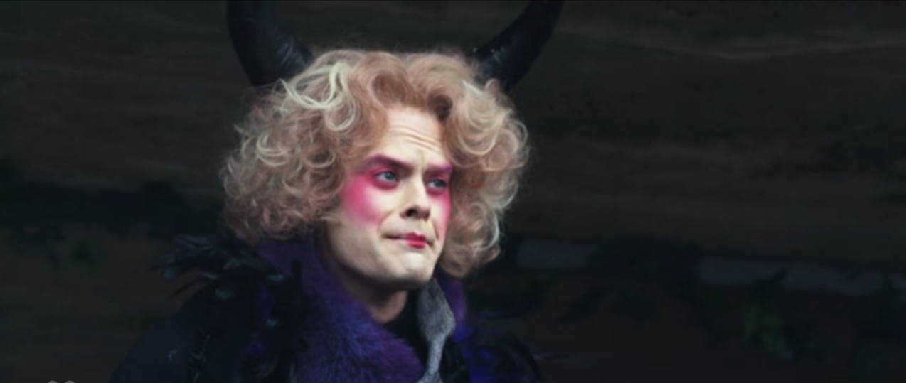 Funny SNL Video Spoofs YA Dystopian Films THE GROUP HOPPER — GeekTyrant