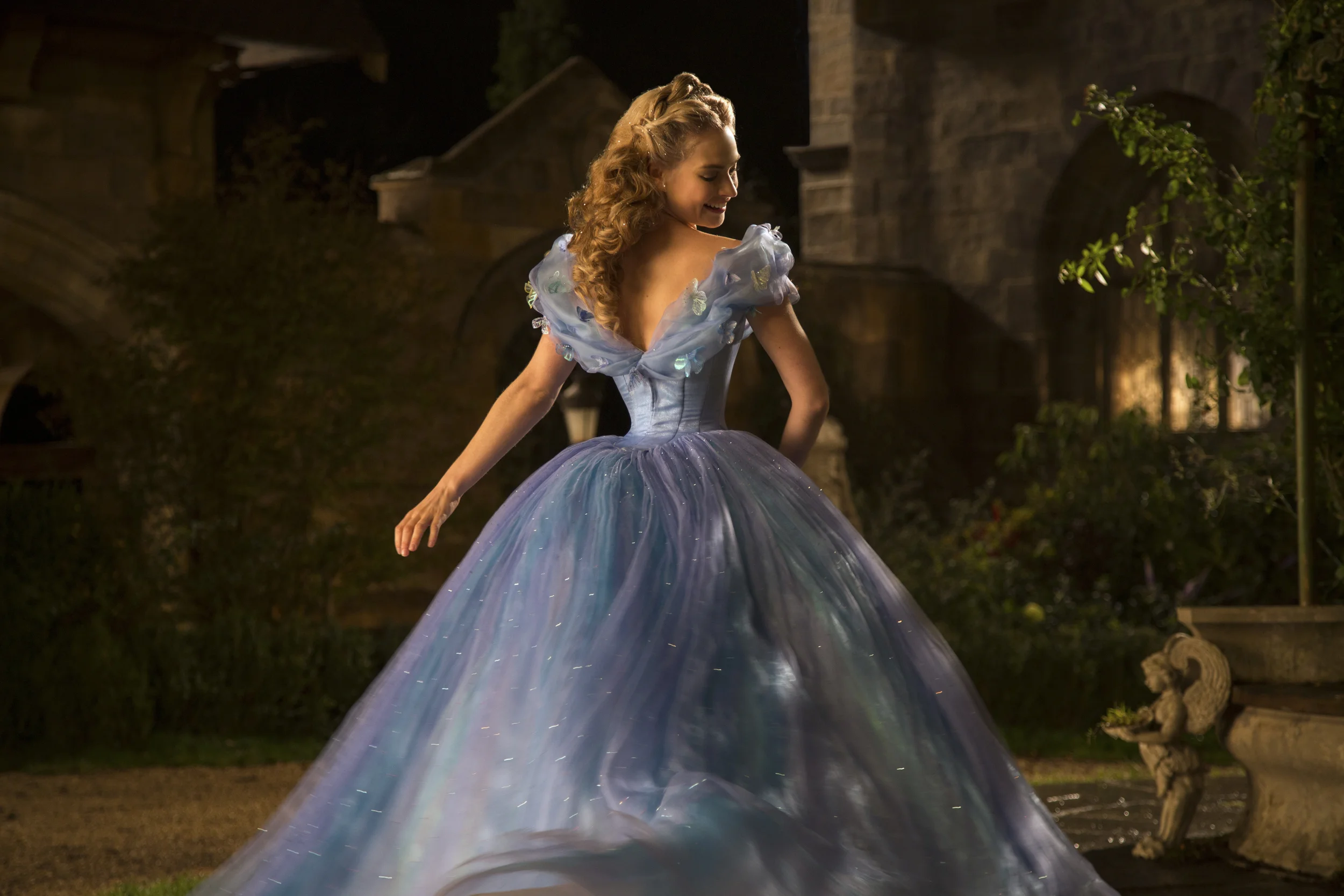 Cinderella546cd2342f08c.jpg