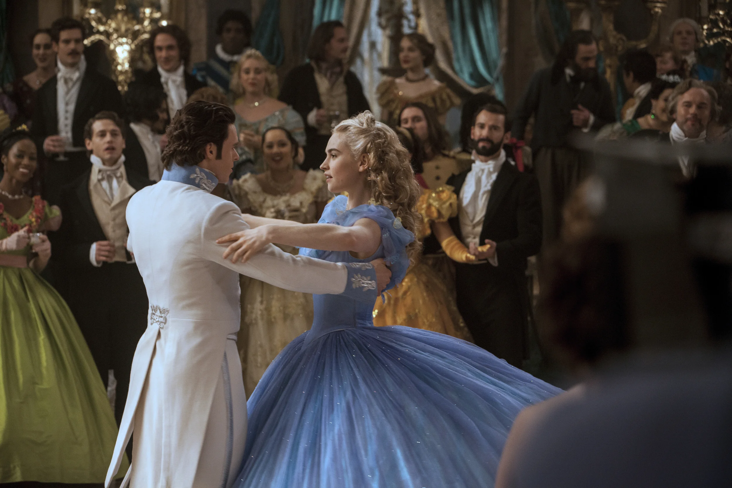 Cinderella546cd24774a4f.jpg