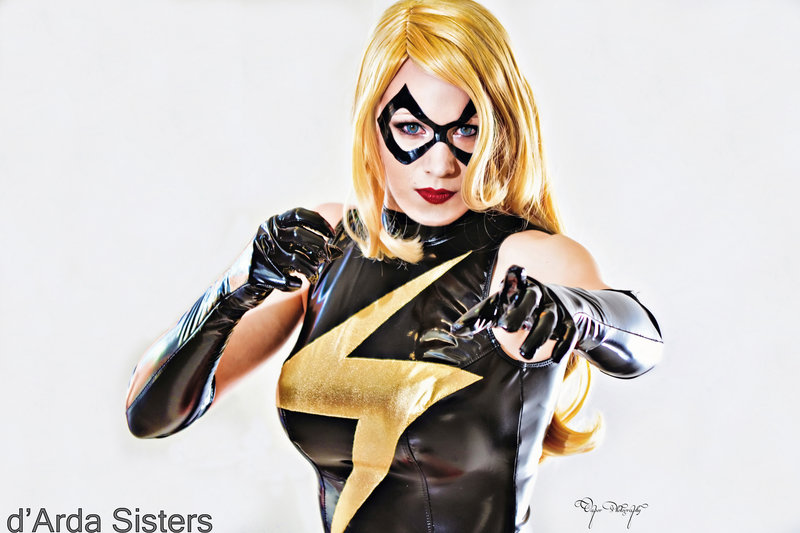   dArdaSisters  is Ms. Marvel — Photo by  Vapor  