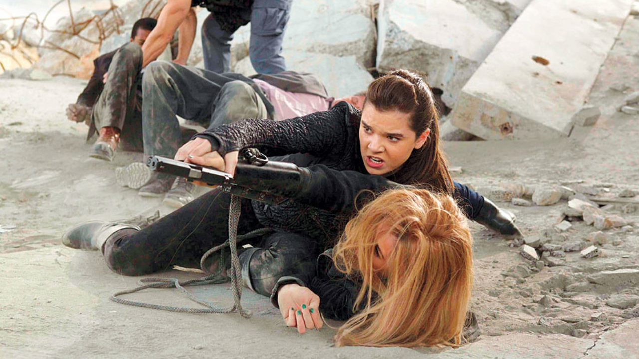 Watch Barely Lethal Online Free