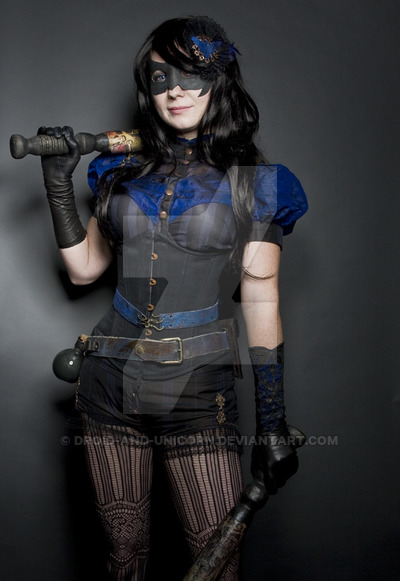 Droid And Unicorn is Nightwing | Photo by Cosplay In America