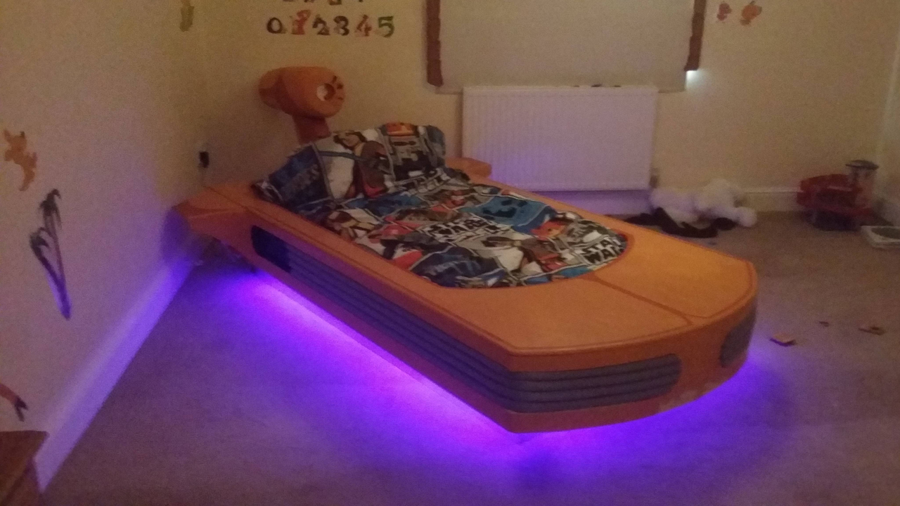 Dad Builds Son A Star Wars Landspeeder Bed Geektyrant