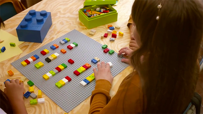 braille-lego-bricks-8.jpg