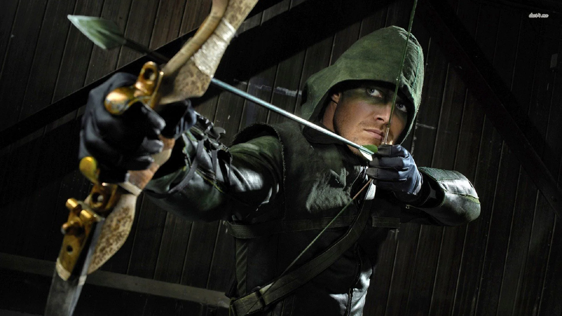 Stephen Amell Says Green Arrow Will Be \, image size:1920x1080