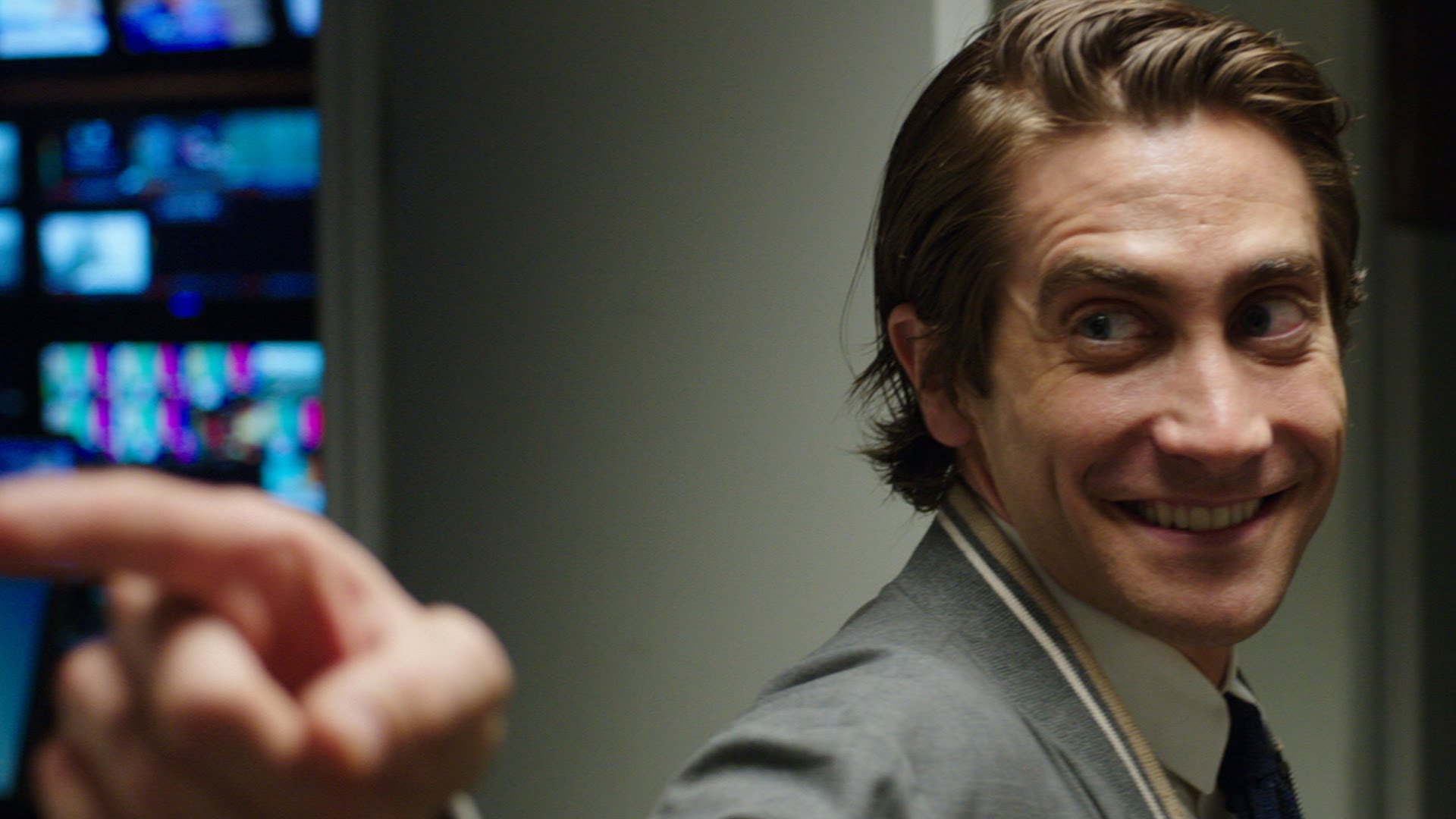 See What A Real Life NIGHTCRAWLER Actually Does For News Stations —  GeekTyrant