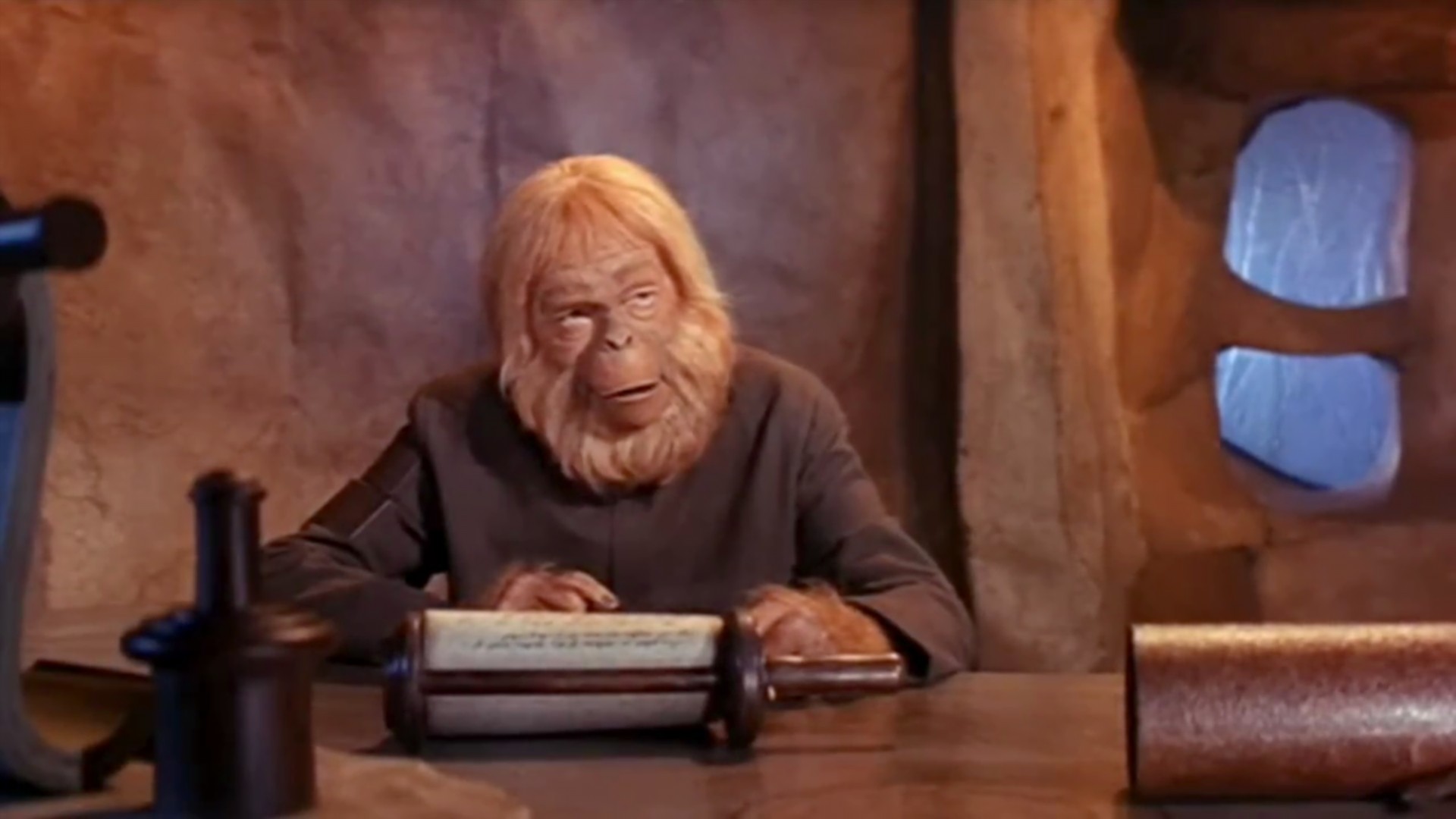 Humor Dr Zaius Talks About The Groundbreaking Interspecies Kiss Humor Dr Zaius Talks About The Groundbreaking Interspecies Kiss